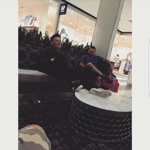 Meet your Posher, Milton